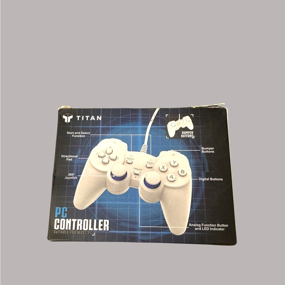 Titan White Gaming Controller for Consoles